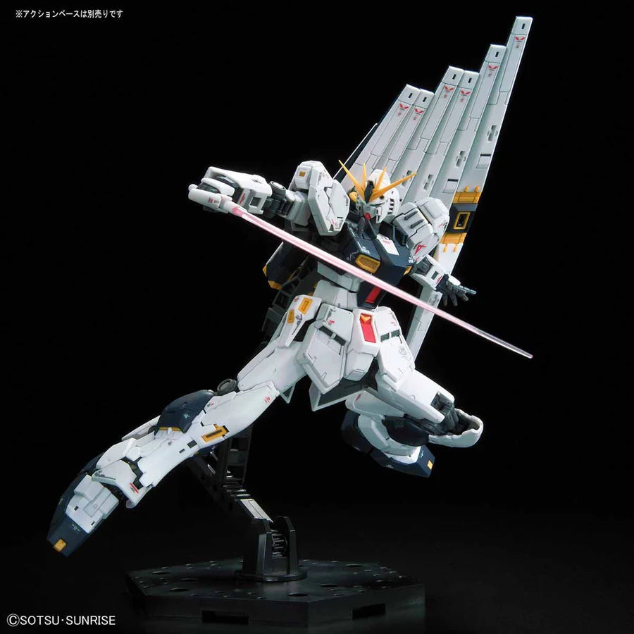 RG 1/144 #32 RX-93 Nu Gundam