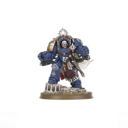 Warhammer 40,000 Marneus Calgar in Armour of Antilochus