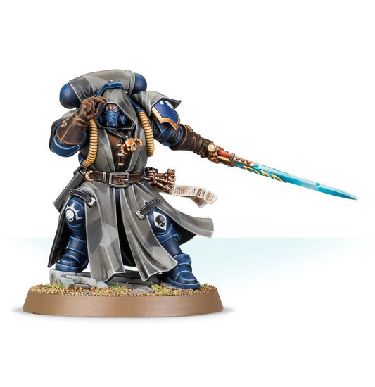 Warhammer 40,000 Primaris Librarian in Phobos Armour