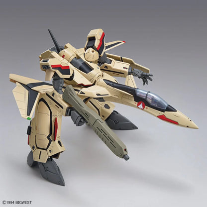 Macross Plus HG YF-19 Isamu Daison Machine 1/100 Scale Model Kit