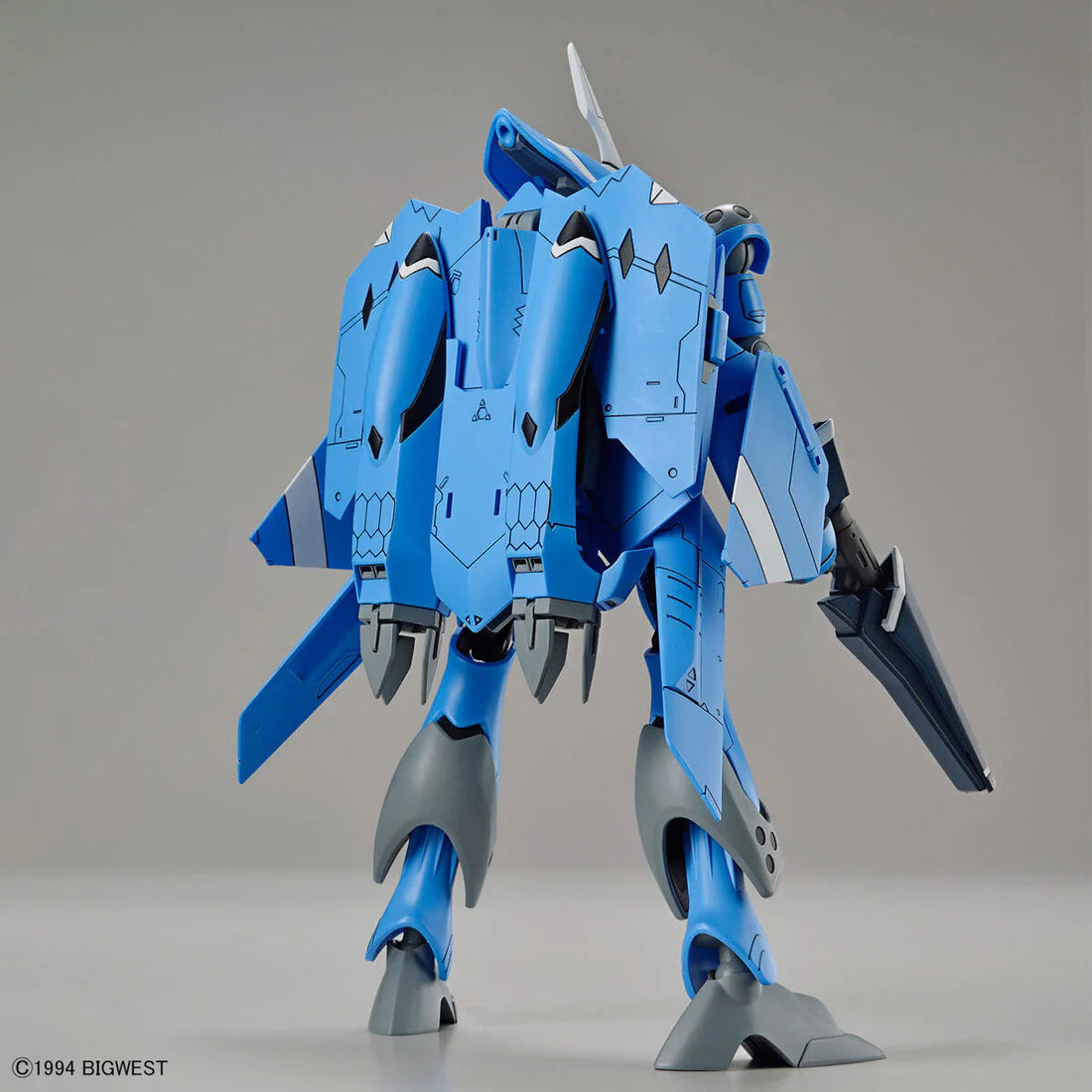 Macross 7 HG Maximilian Jenius' VF-22S Sturmvogel II 1/100 Scale Model Kit