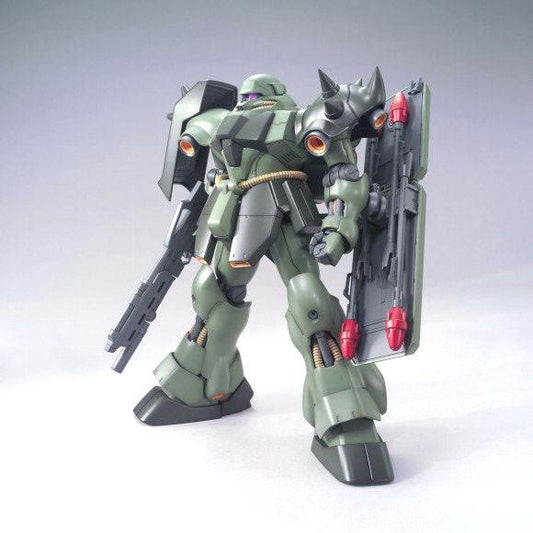 MG 1/100 Geara Doga