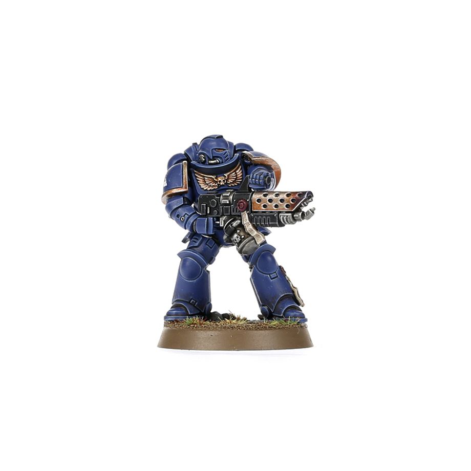 Warhammer 40,000 Introductory Set – Brand New Box Set With Space Marines & Tyranids